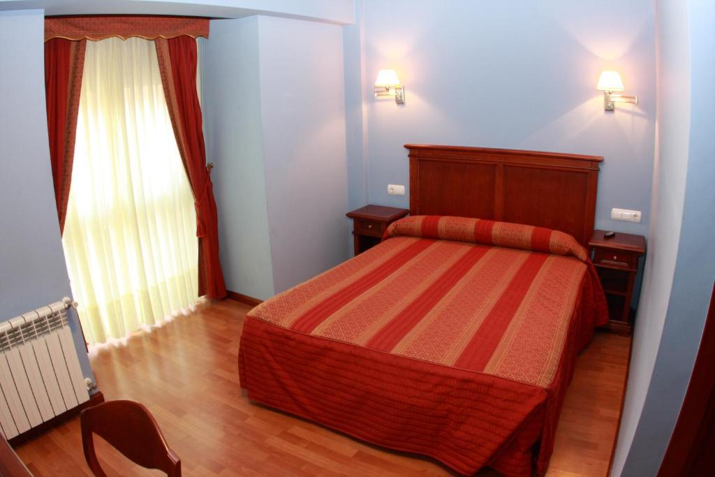 Hostal Torres ซานเลโอนาร์โด เด ยาเกว ห้อง รูปภาพ