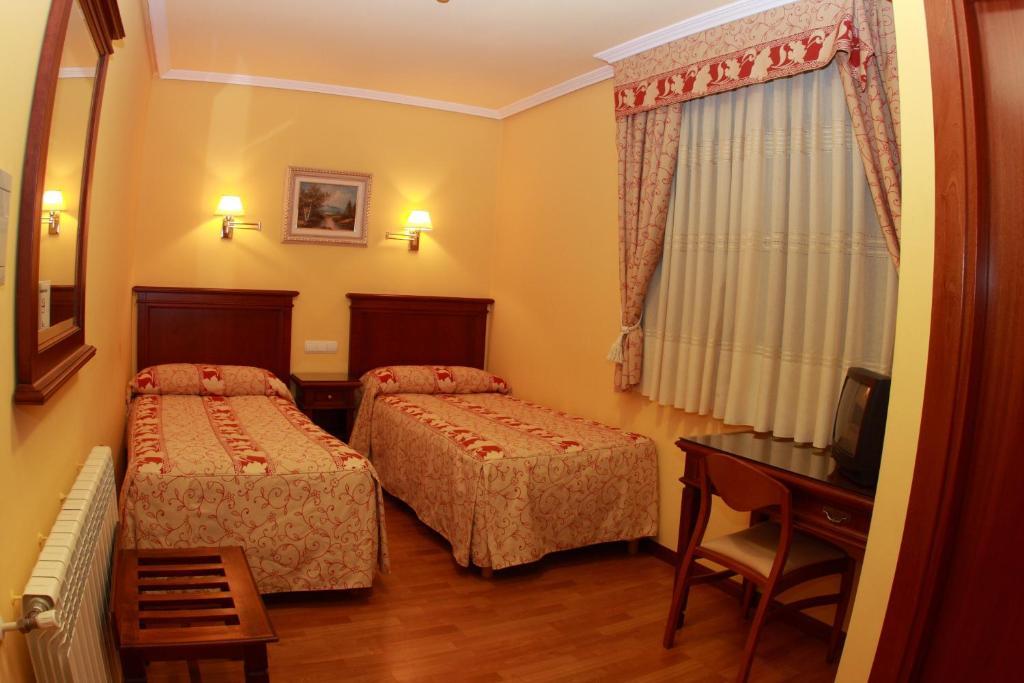 Hostal Torres ซานเลโอนาร์โด เด ยาเกว ห้อง รูปภาพ
